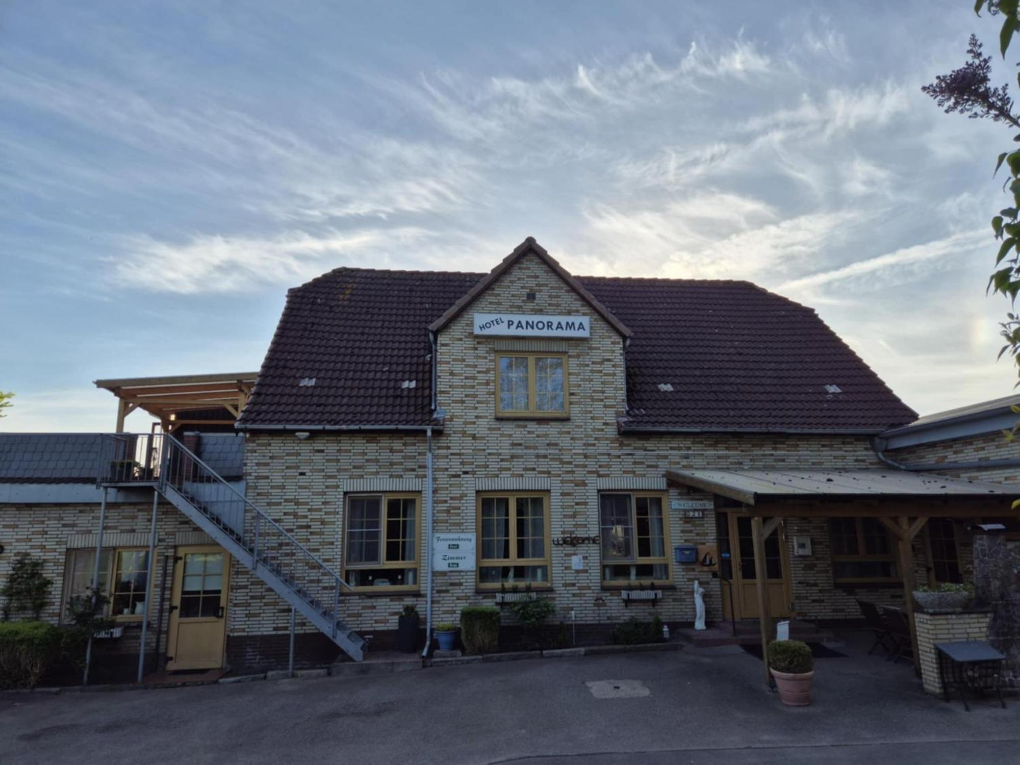 Hotel Panorama Wees エクステリア 写真